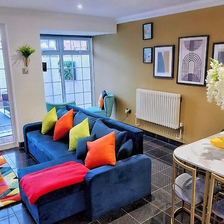 Charming 3-Bedroom House With Garden In Portsmouth, Close Parking, Train Station & Gunwharf Εξωτερικό φωτογραφία